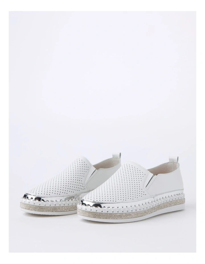 Chloe Leather Shoe in White image 3