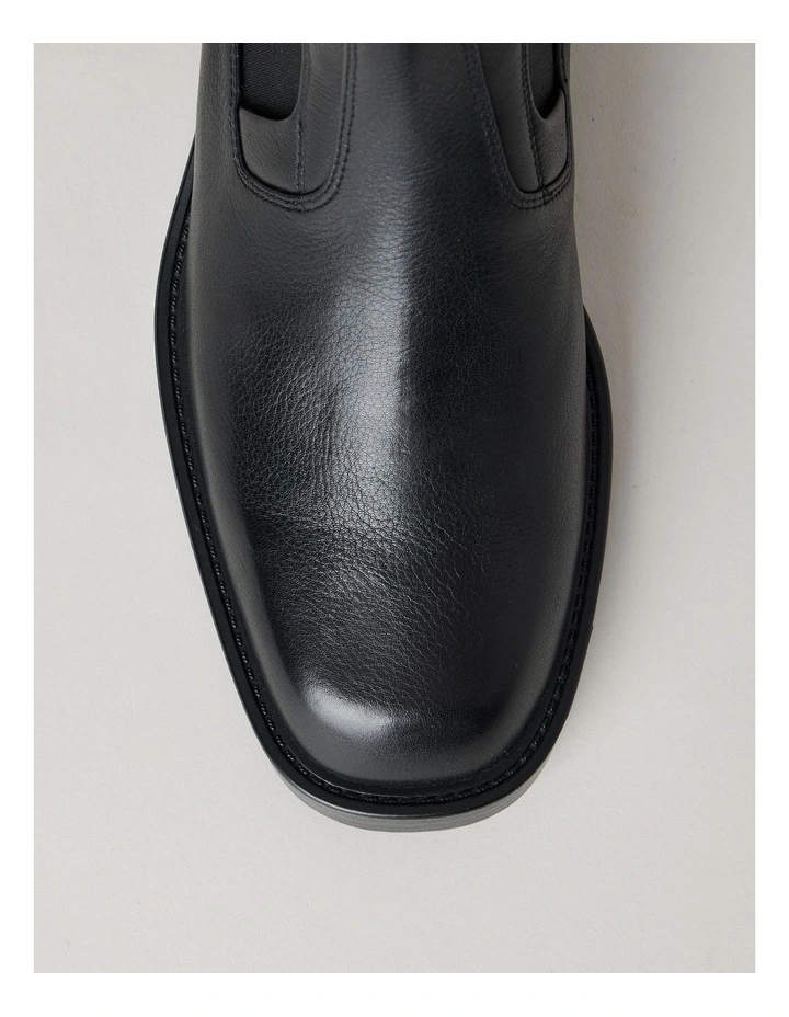 Billy Boot in Black image 5