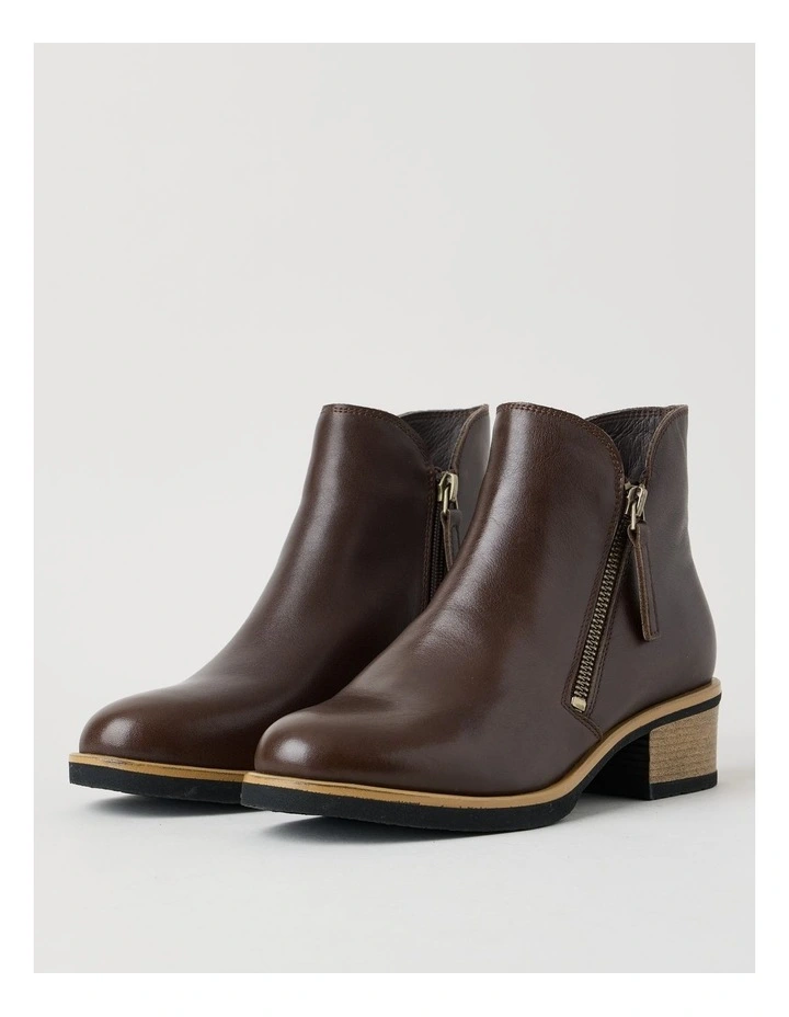Dami Boot in Dark Brown image 3