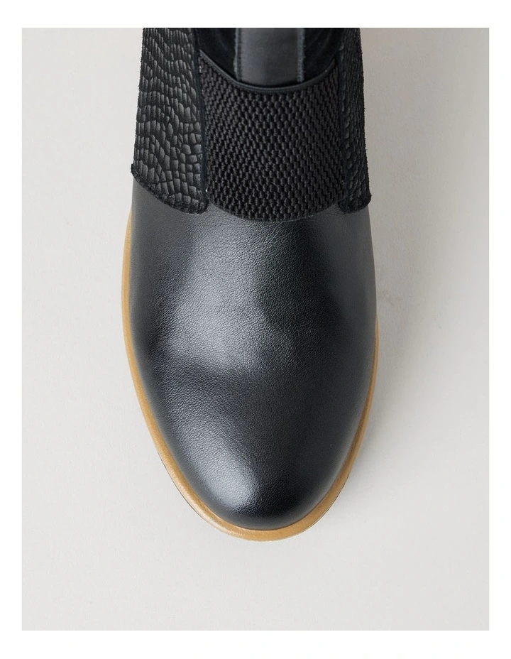 Destiny Boot in Black image 5