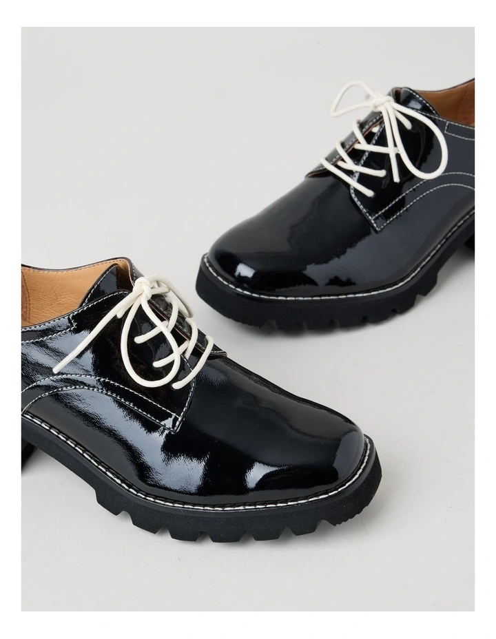 Gina Heeled Shoes in Black image 4