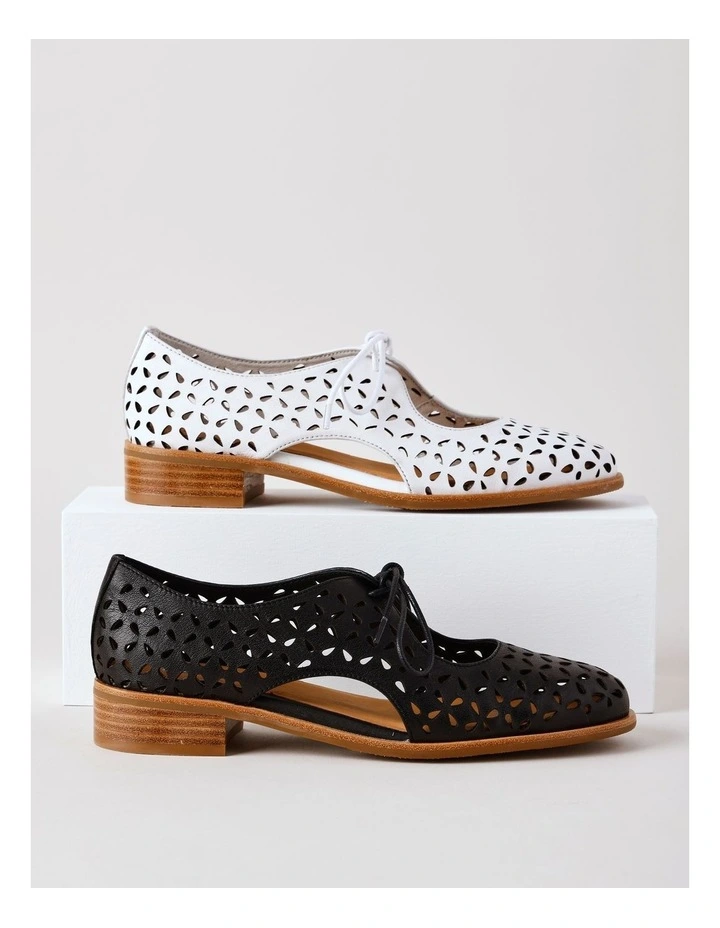 Alison Flat Shoes in Black image 6