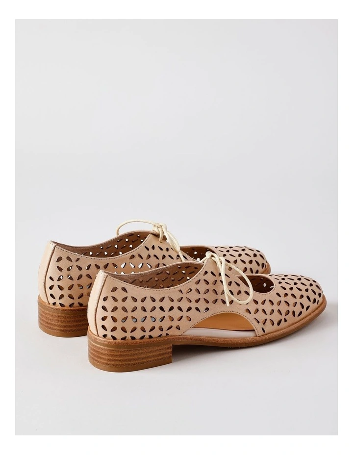 Alison Flat Shoes in Blush image 3