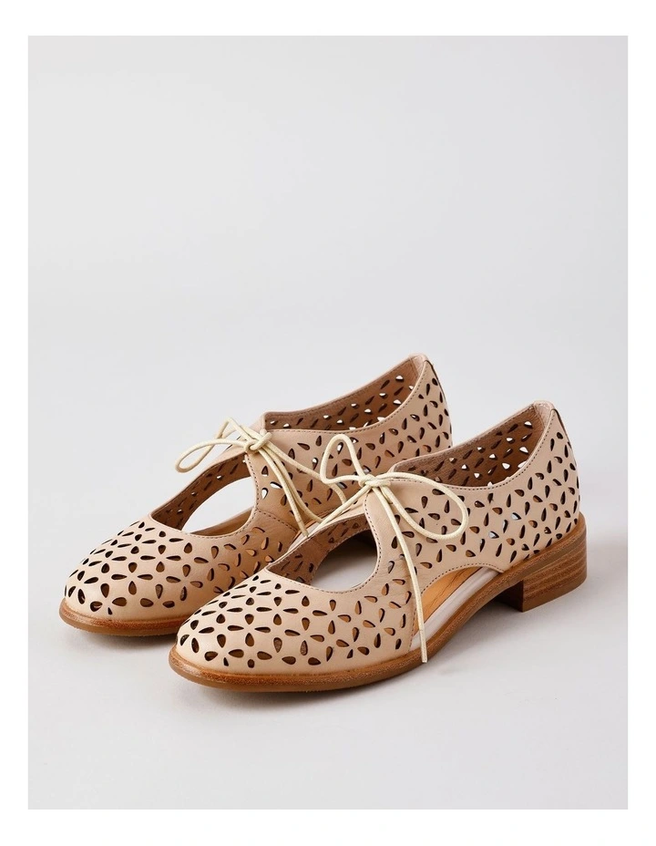 Alison Flat Shoes in Blush image 4
