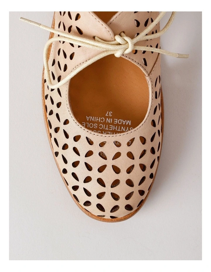 Alison Flat Shoes in Blush image 5