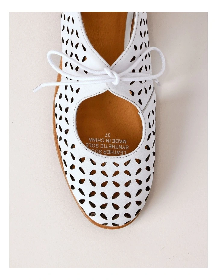 Alison Flat Shoes in White image 5