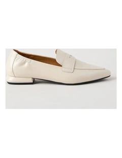 Penny Flat Shoes in Bone