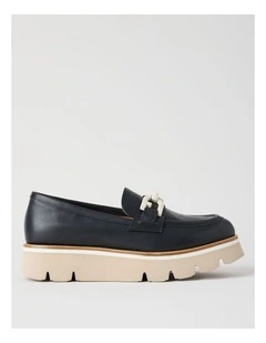 Lexi Flat Shoes in Black
