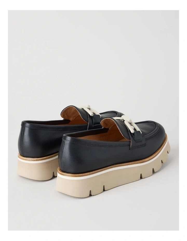 Lexi Flat Shoes in Black image 4