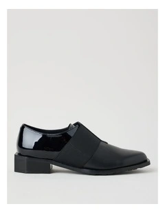Aaron Flat Shoes in Black