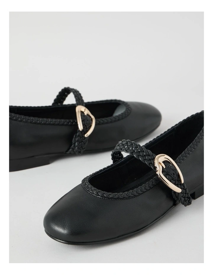 Amanda Flat Shoes in Black image 3