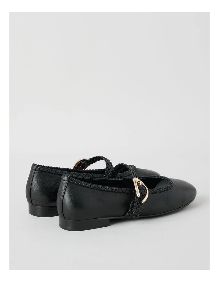 Amanda Flat Shoes in Black image 4