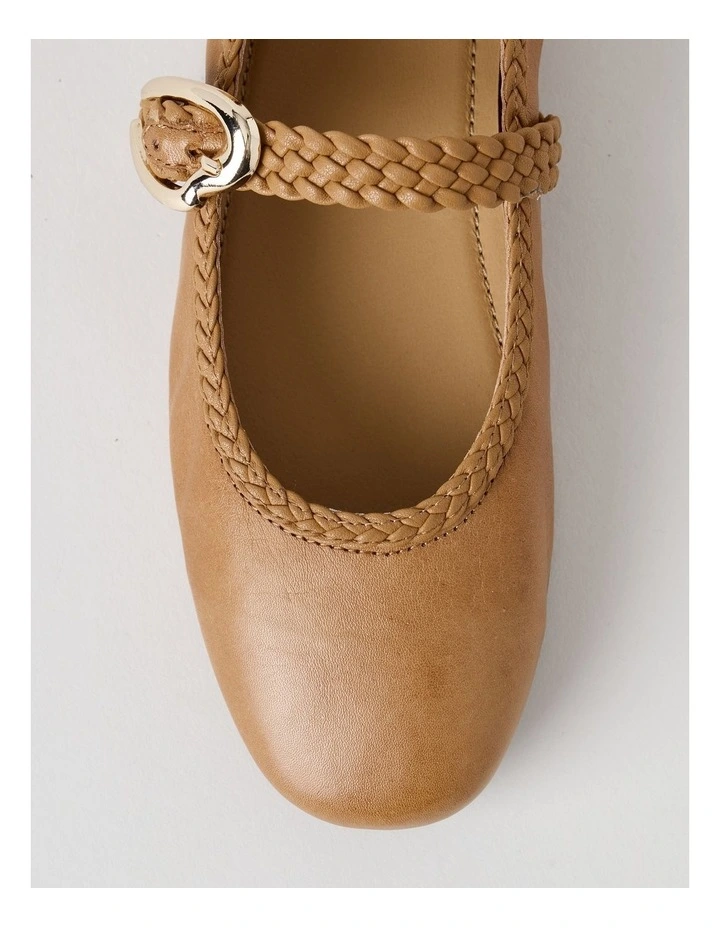 Amanda Flat Shoes in Tan image 5