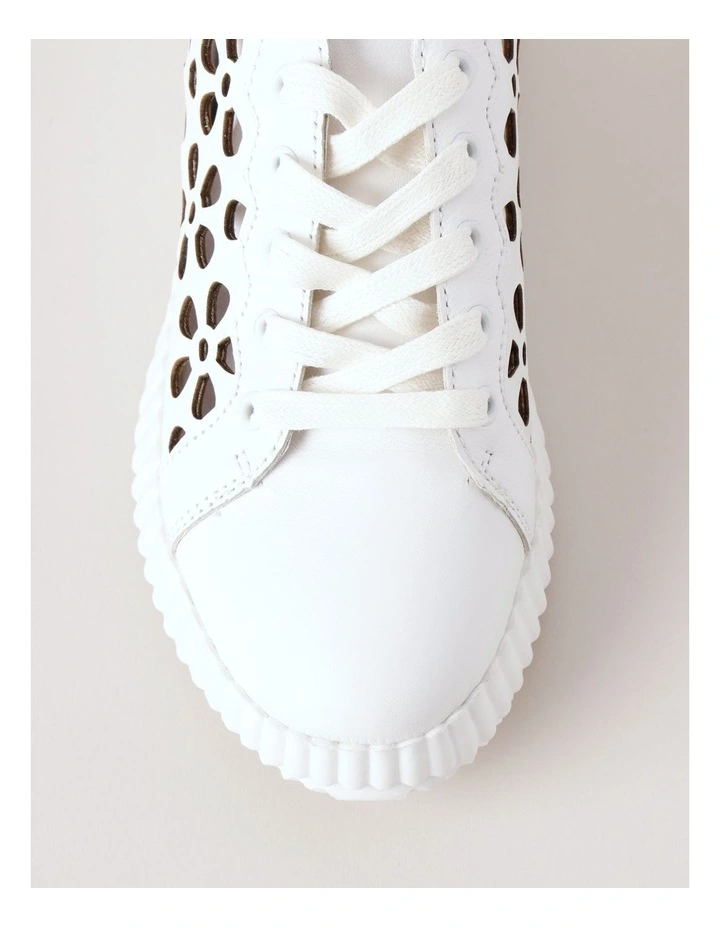 Harlow Sneaker in White image 5