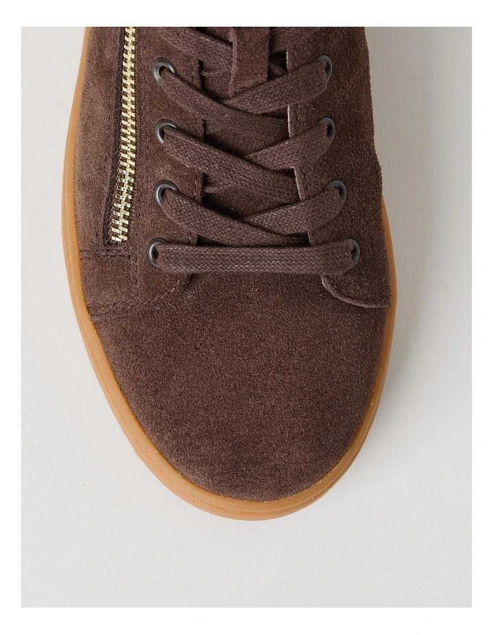 Rusty Sneaker in Chocolate image 5