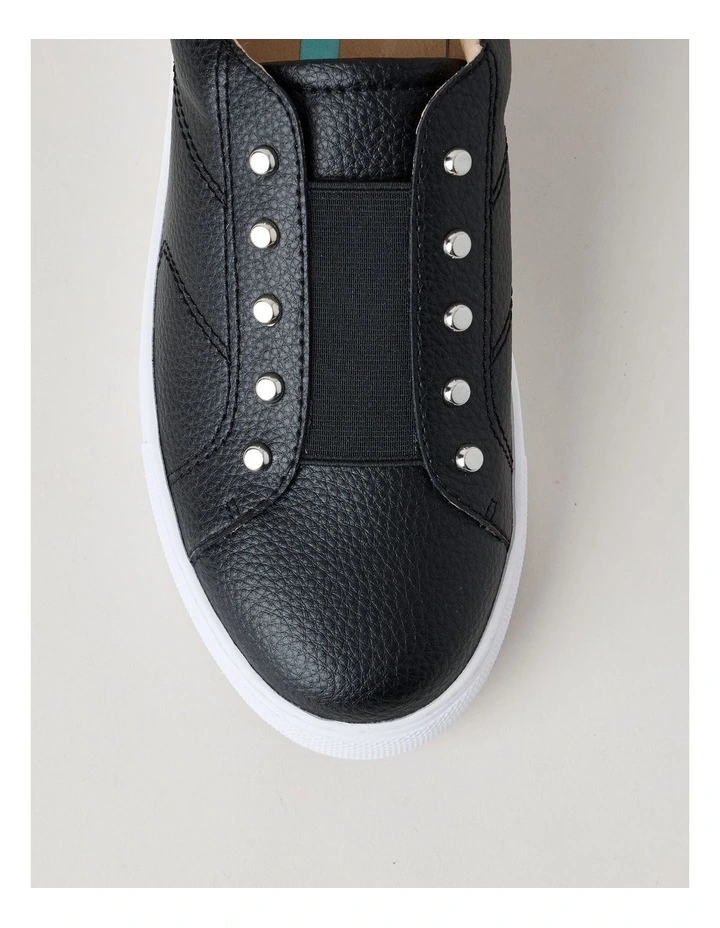 Jenny Sneaker in Black image 6