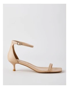 Courtney Black Sandal in Latte