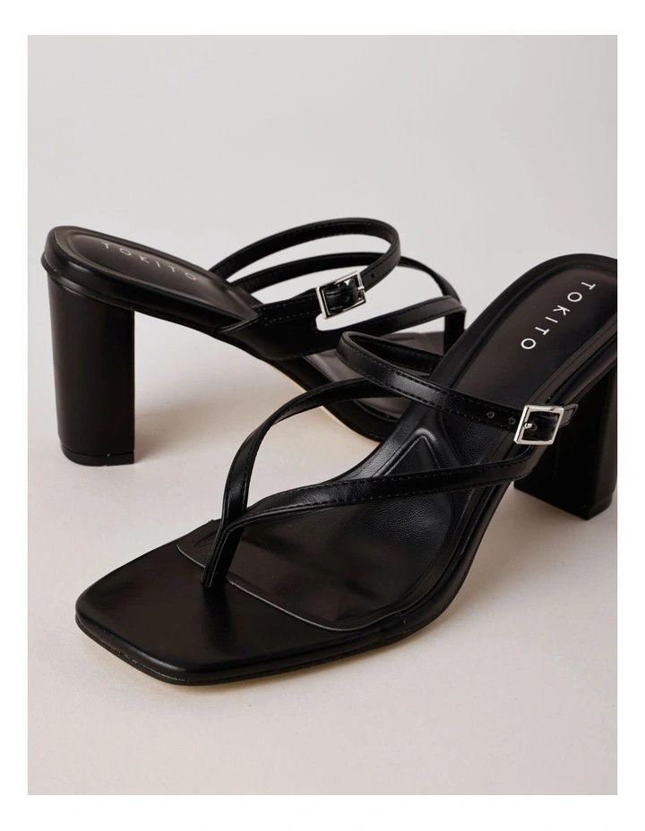 Isla Sandal in Black image 4