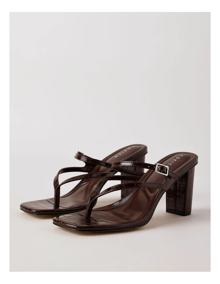 Isla Sandal in Chocolate Croc image 4