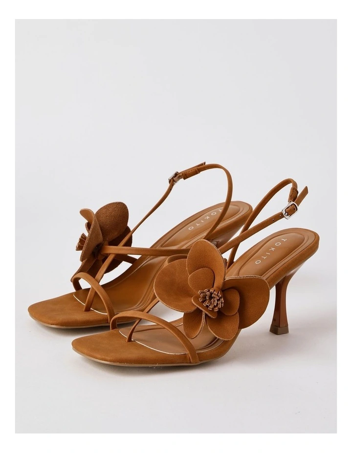 Flora Sandal in Dark Latte image 3