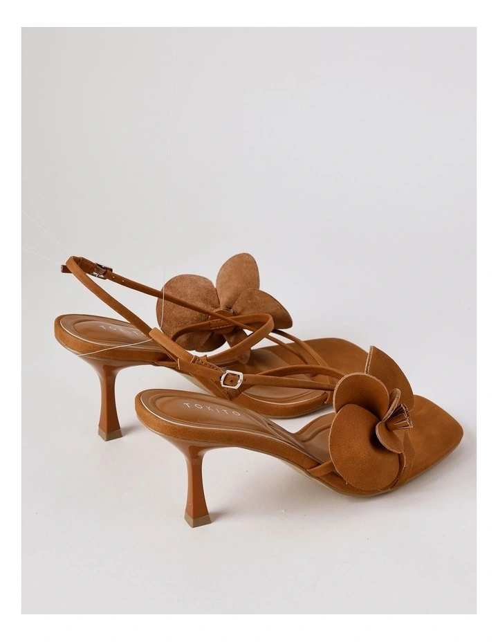 Flora Sandal in Dark Latte image 6