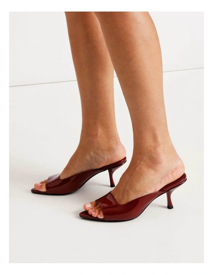 Anais Sandal in Wine image 2