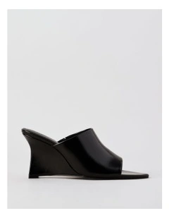 Spice Sandal in Black