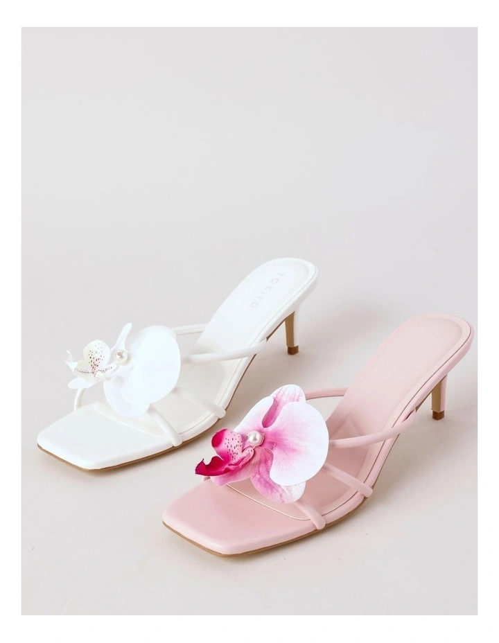 Tahiti Flower Sandal in Pink image 7
