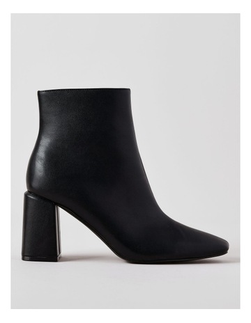 Mara Boot in Black