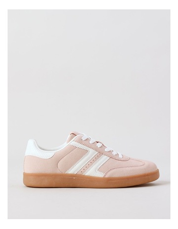 Pink colour