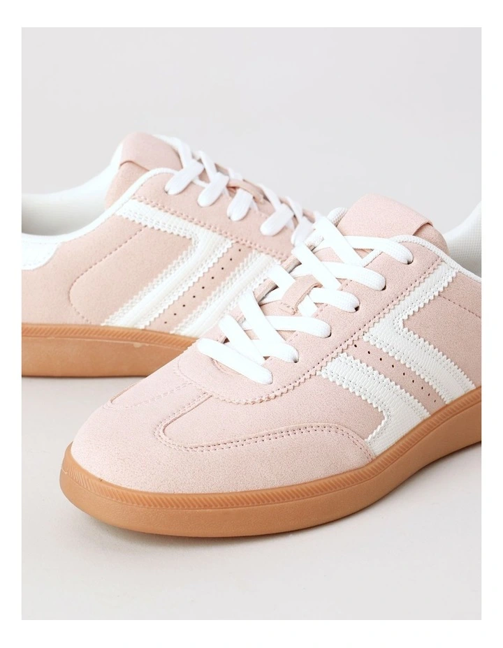 Terri Sneaker in Pink image 4