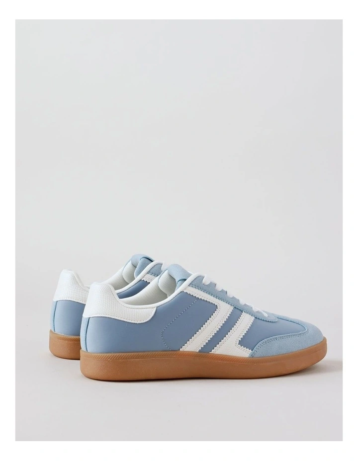 Terri Sneaker in Blue image 5