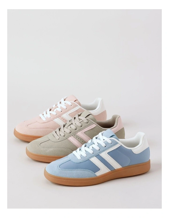 Terri Sneaker in Blue image 7