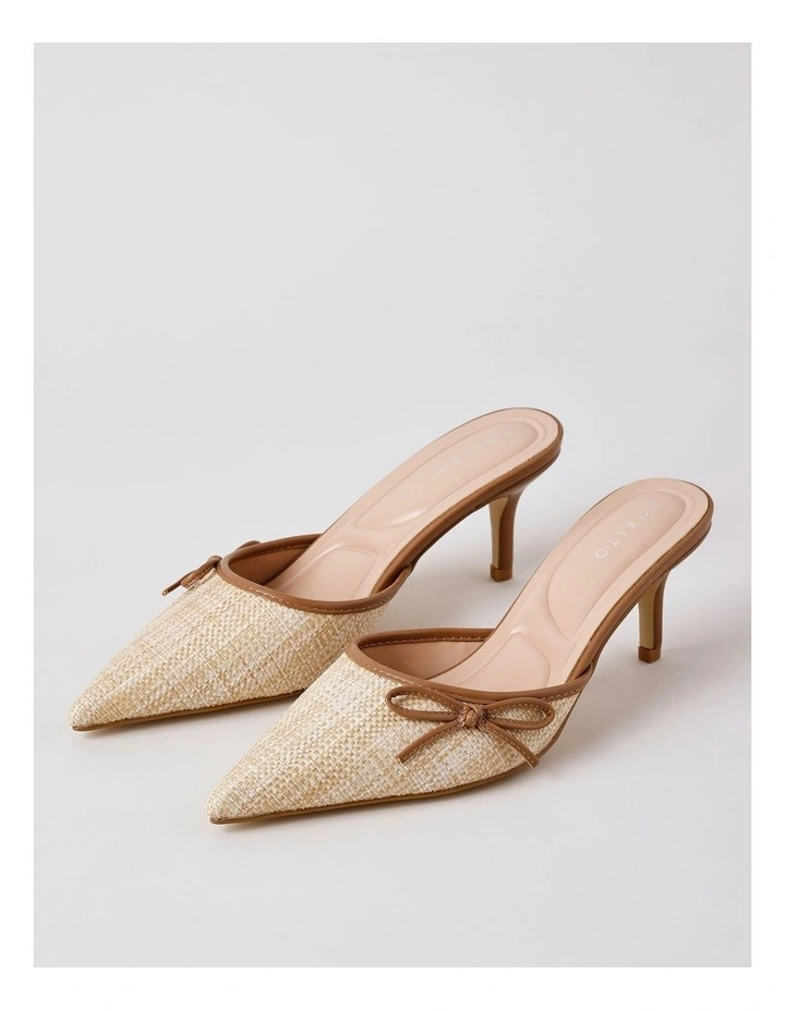 Fiesta Heeled Shoe in White image 3