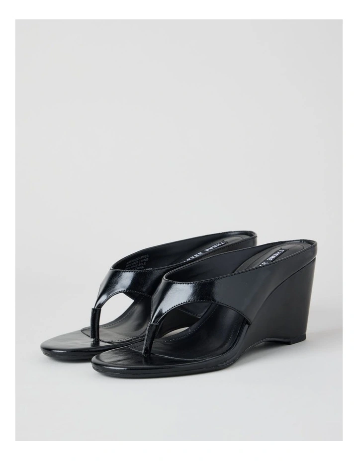 Huxley Sandal in Black image 3