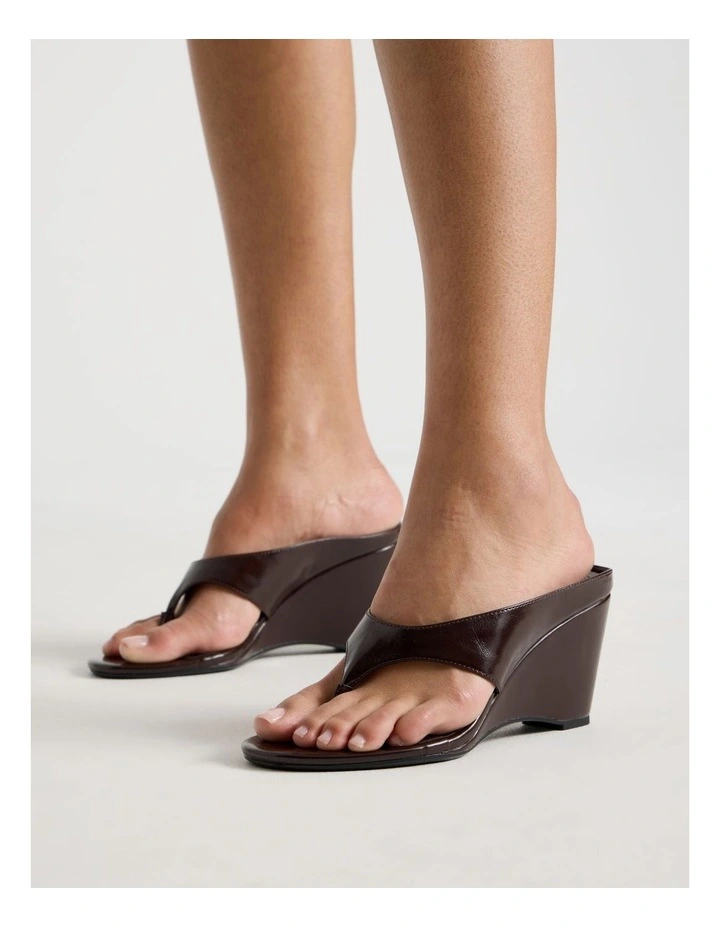 Huxley Sandal in Chocolate image 2