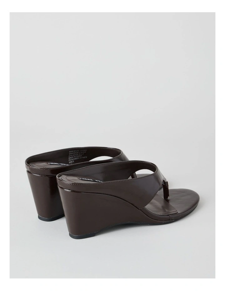 Huxley Sandal in Chocolate image 4