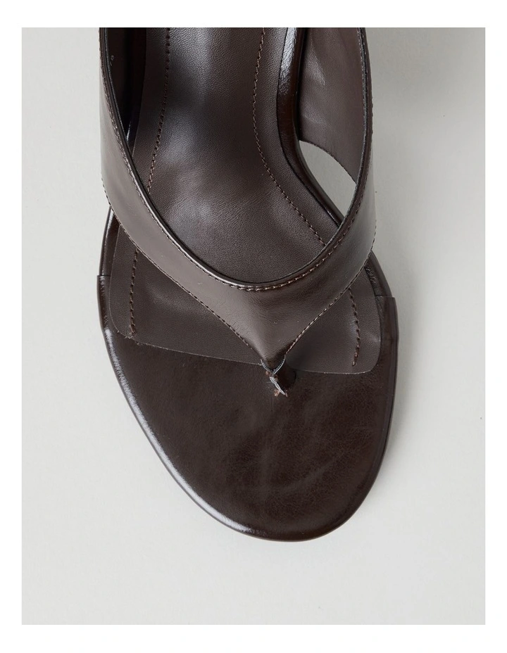 Huxley Sandal in Chocolate image 6