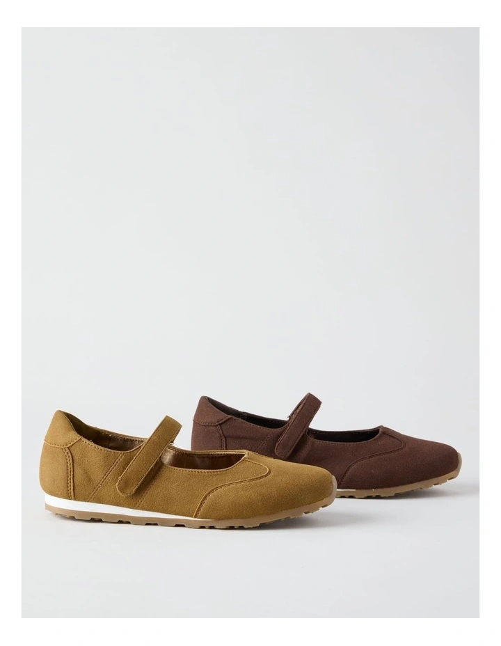 Nova Sneaker in Taupe image 7