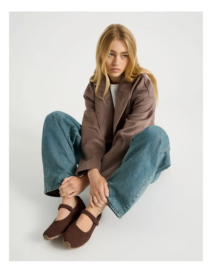 Nova Sneaker in Chocolate image 2