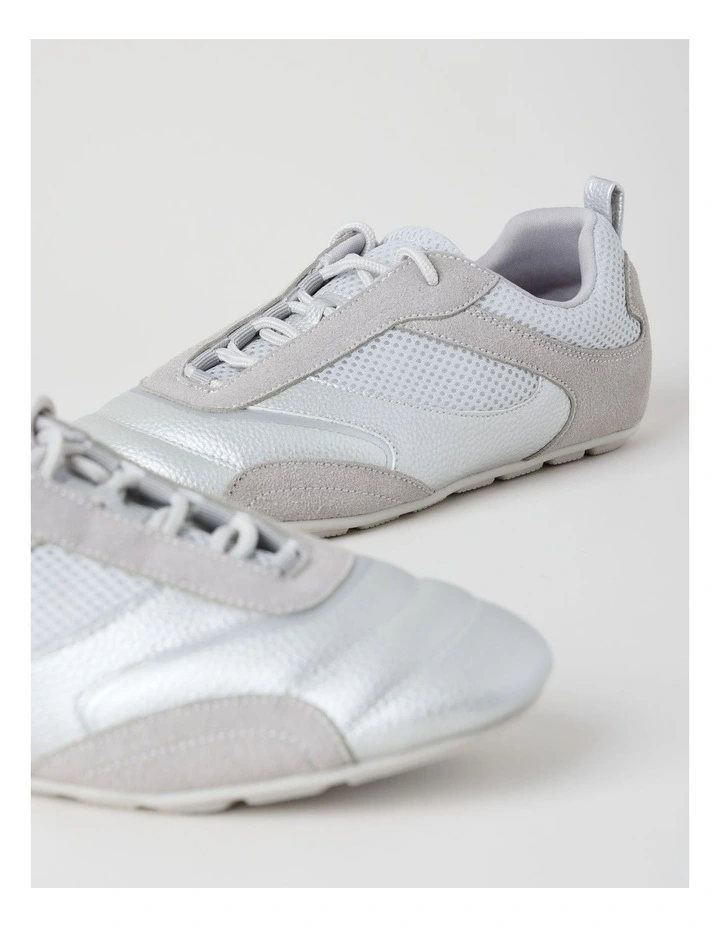 Tyson Sneaker in Metallic Silver image 3