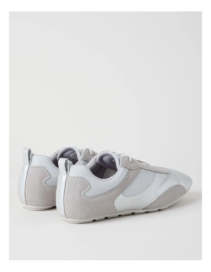 Tyson Sneaker in Metallic Silver image 5