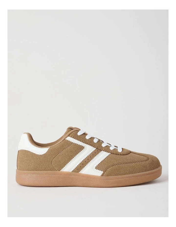 Arlo Sneaker in Sand image 1