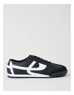 Taryn Sneaker in Black