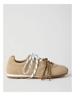 Tate Sneaker in Beige