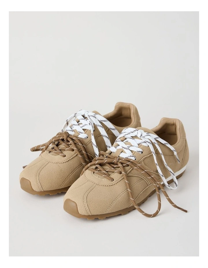 Tate Sneaker in Beige image 3
