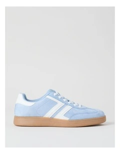 Arlo Sneaker in Light Blue