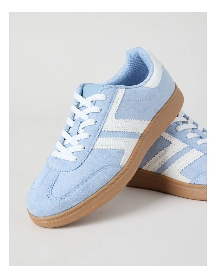 Arlo Sneaker in Light Blue image 5