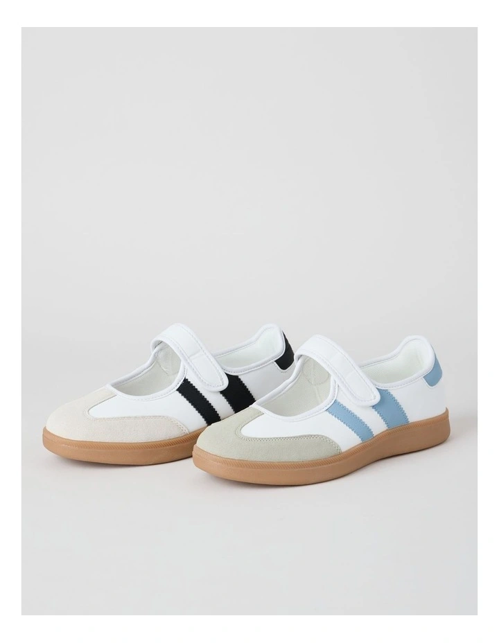 Charlie Sneaker in White/Blue image 6