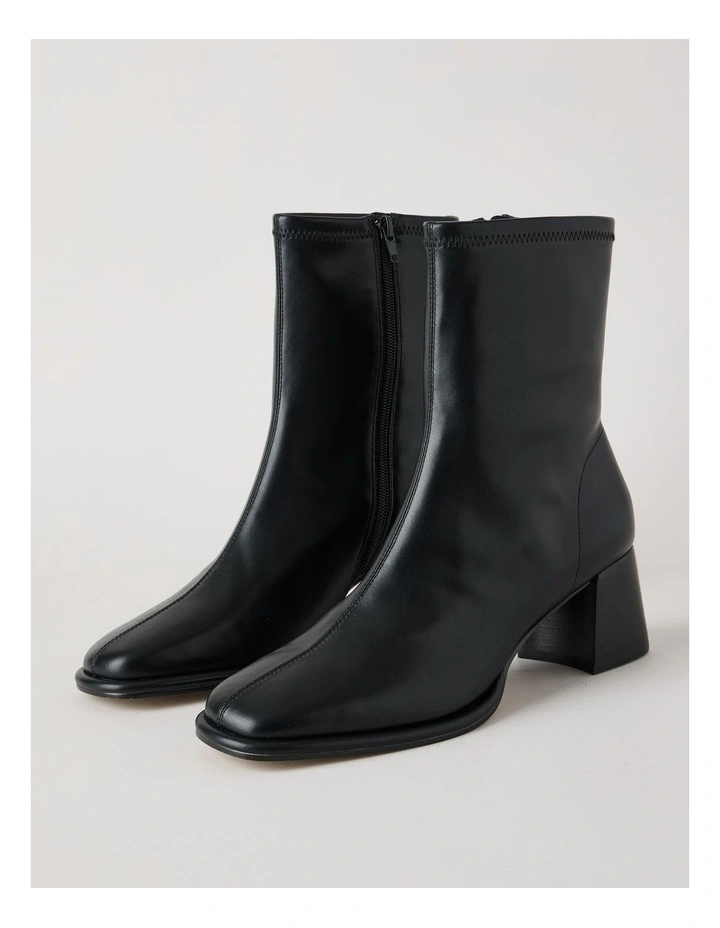 Parker Boot in Black image 4